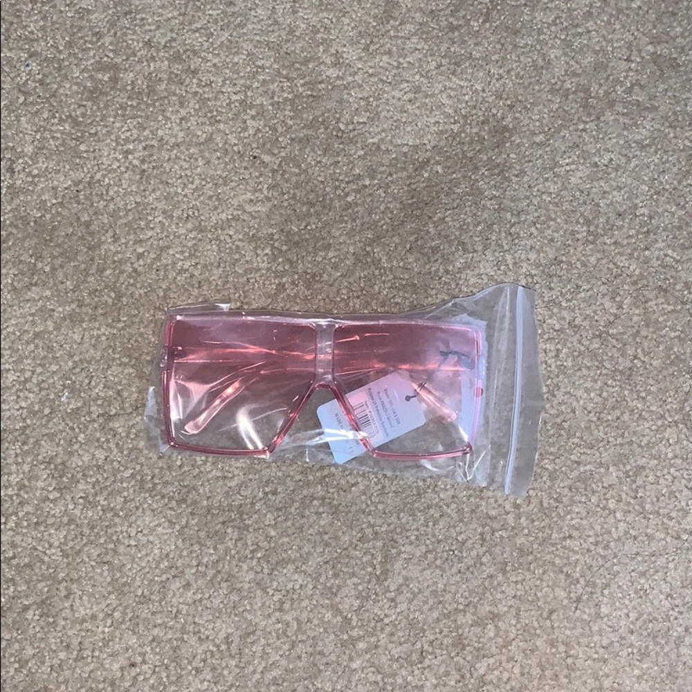 Oversized sunglasses